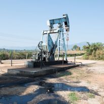 Course 906 Oil Spill Cleanup Overview Page